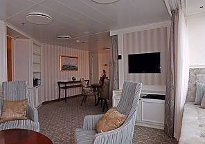 Beispiel 2-Bett Royal-Suite, Balkon