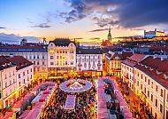 Hauptplatz und den Weihnachtsmarkt, Bratislava