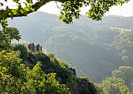 wanderreisen-rheinsteig-aussichtspunkt-loreley-wanderpause