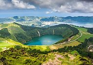 Kratersee auf den Azoren