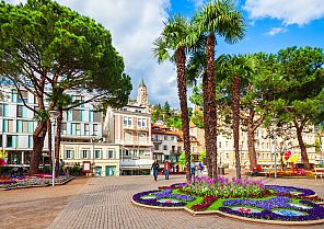 Goldener Oktober in Meran mit Traubenfest