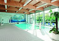 seminaris-hotel-bad-boll-wellness-pool